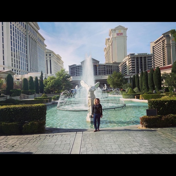 Meet your Posher, Brianna - Picture 1 of 1